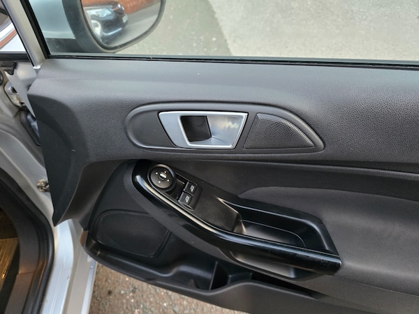 Used Ford Fiesta 2014 for sale - 73310546: Photo 18