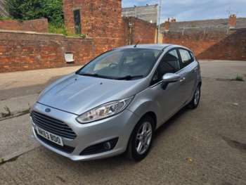 Used Ford Fiesta 2014 for sale - 73310546: Photo