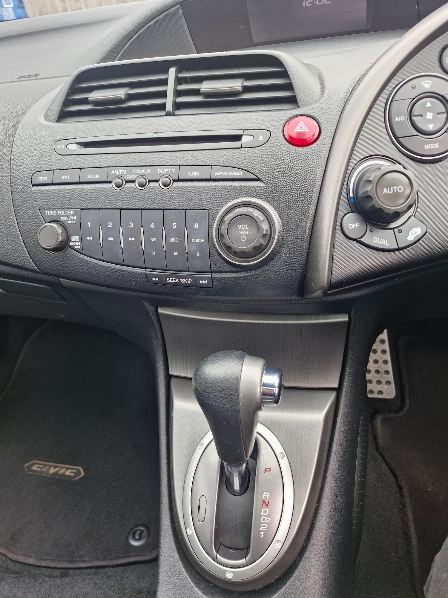 Used Honda Civic 2009 for sale - 78063129: Photo 17