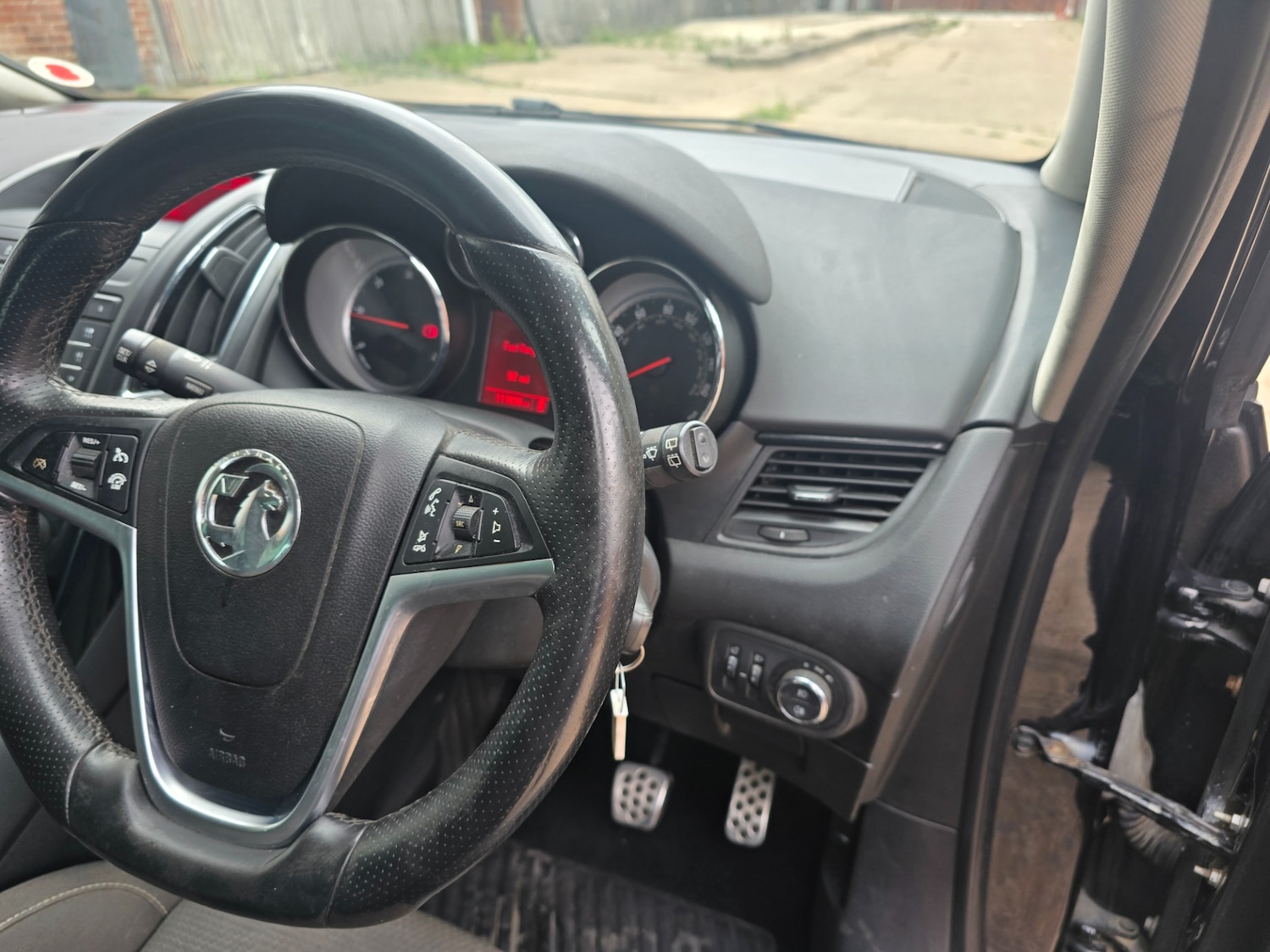 Used Vauxhall Zafira 2014 for sale - 75274109: Photo 20