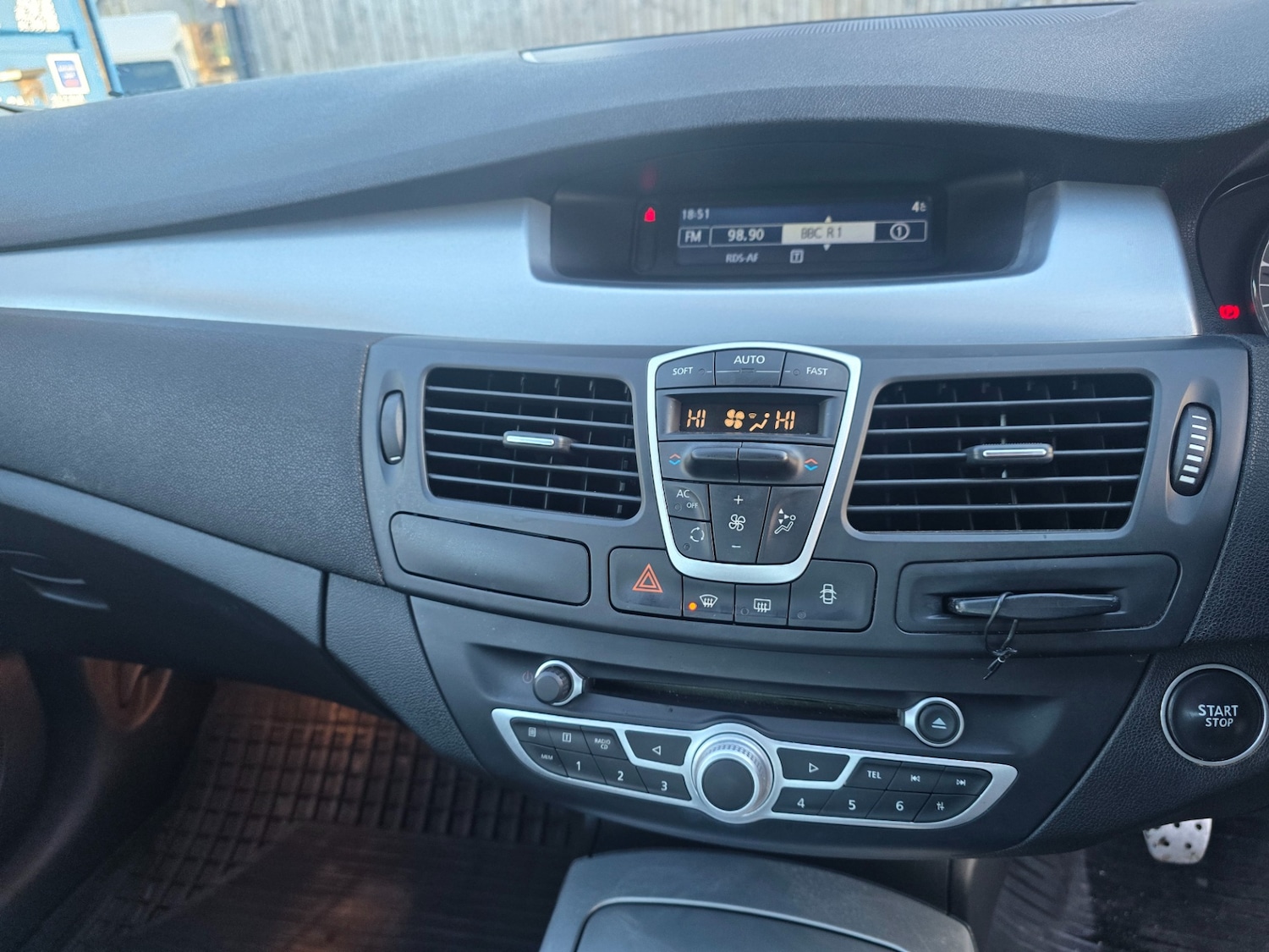 Used Renault Laguna 2009 for sale - 77211253: Photo 7