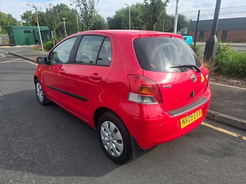 Used Toyota Yaris 2009 for sale - 79365298: Photo