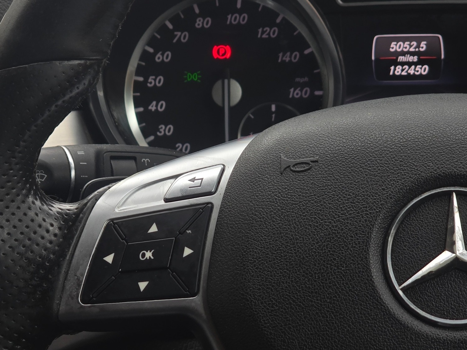 Used Mercedes-Benz M Class 2013 for sale - 77664951: Photo 17