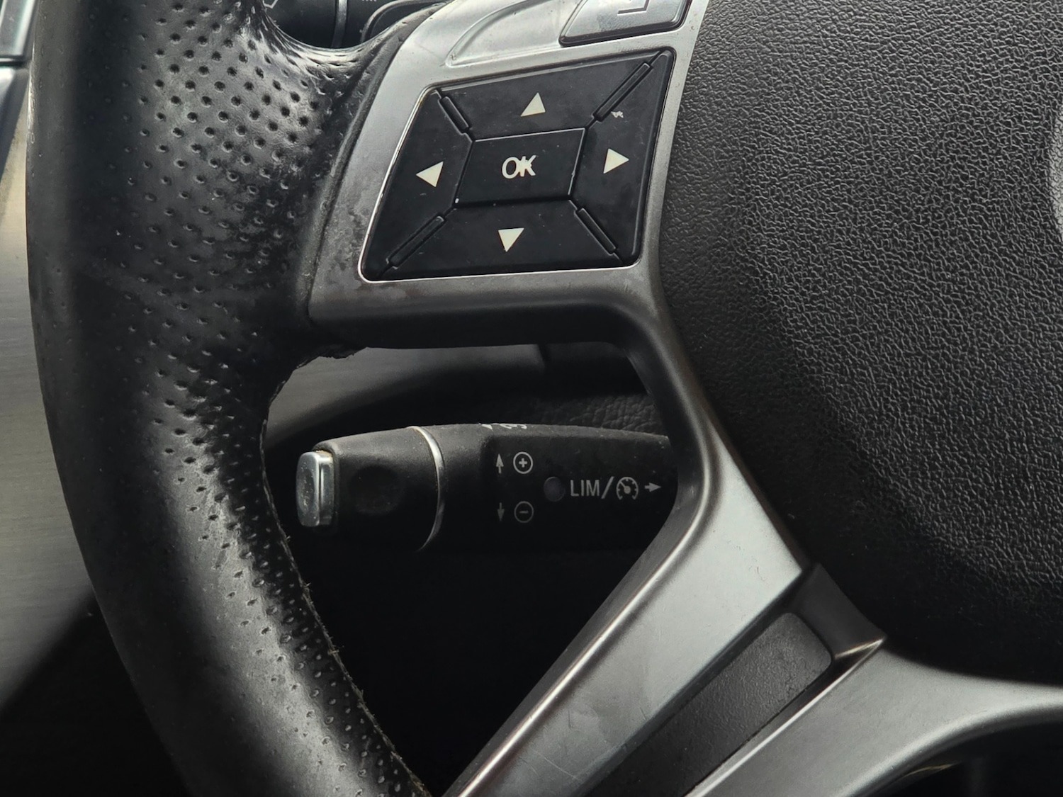 Used Mercedes-Benz M Class 2013 for sale - 77664951: Photo 18