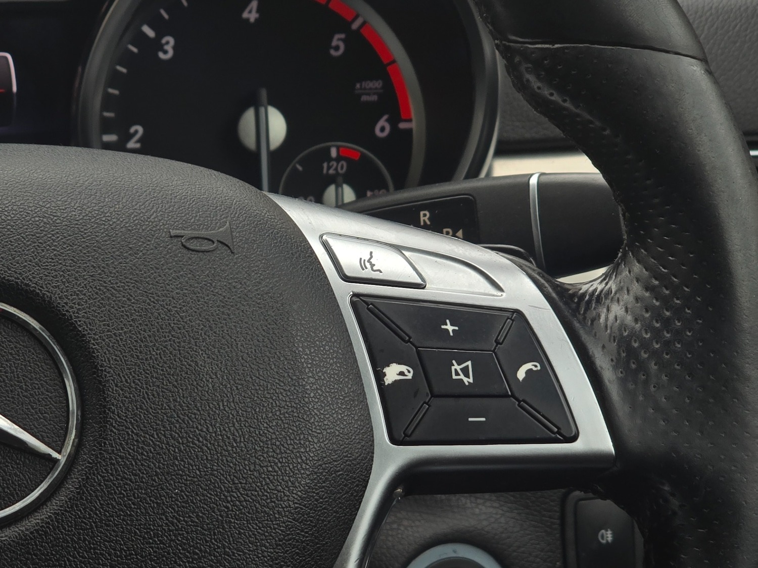 Used Mercedes-Benz M Class 2013 for sale - 77664951: Photo 19