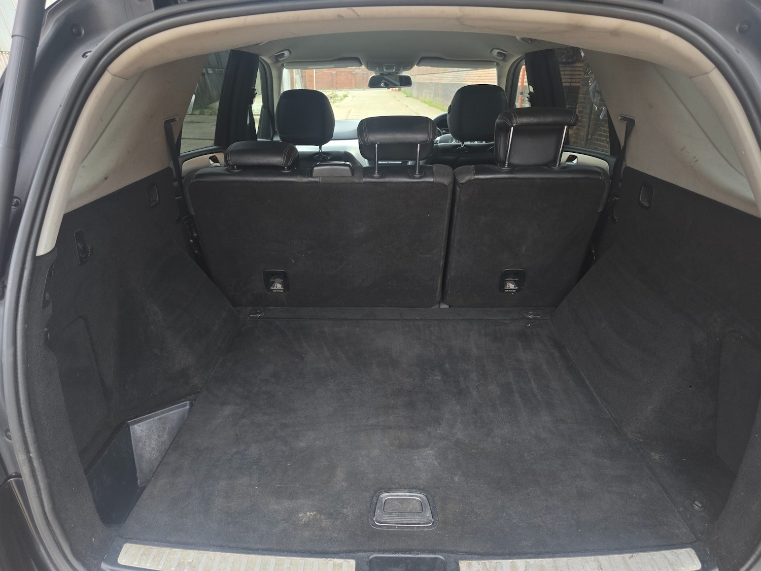 Used Mercedes-Benz M Class 2013 for sale - 77664951: Photo 9