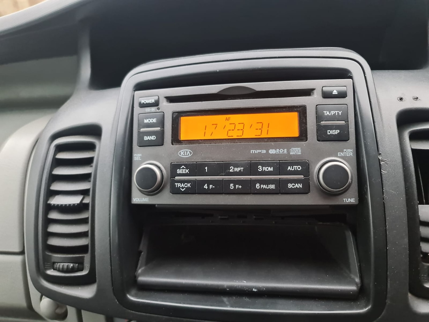 Used Vauxhall Vivaro 2013 for sale - 76277157: Photo 9