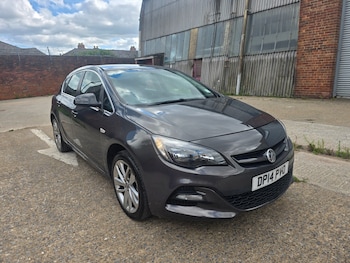 2014 (14) - 1.6i 16V Tech Line GT 5dr