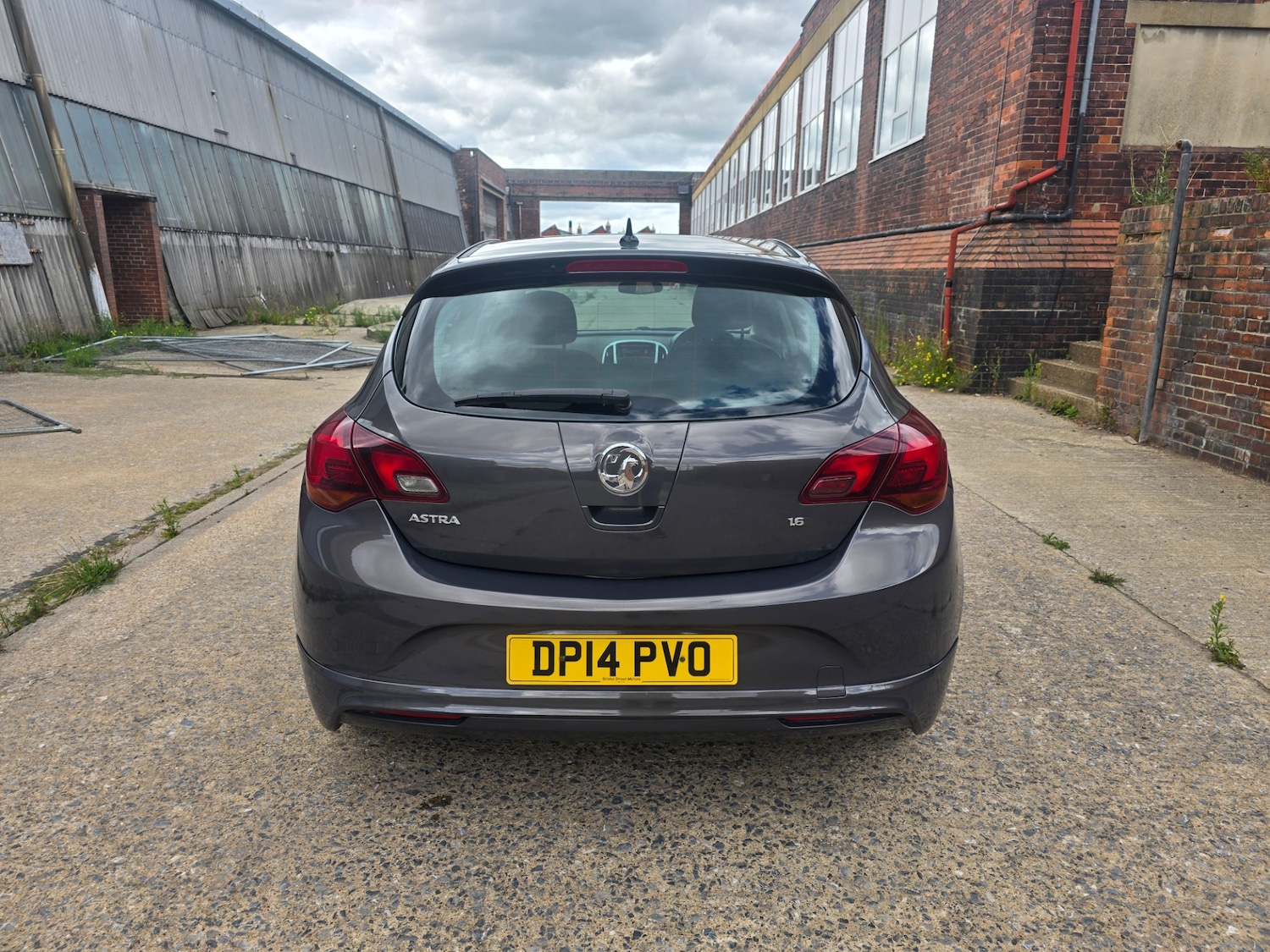 Vehicle 5