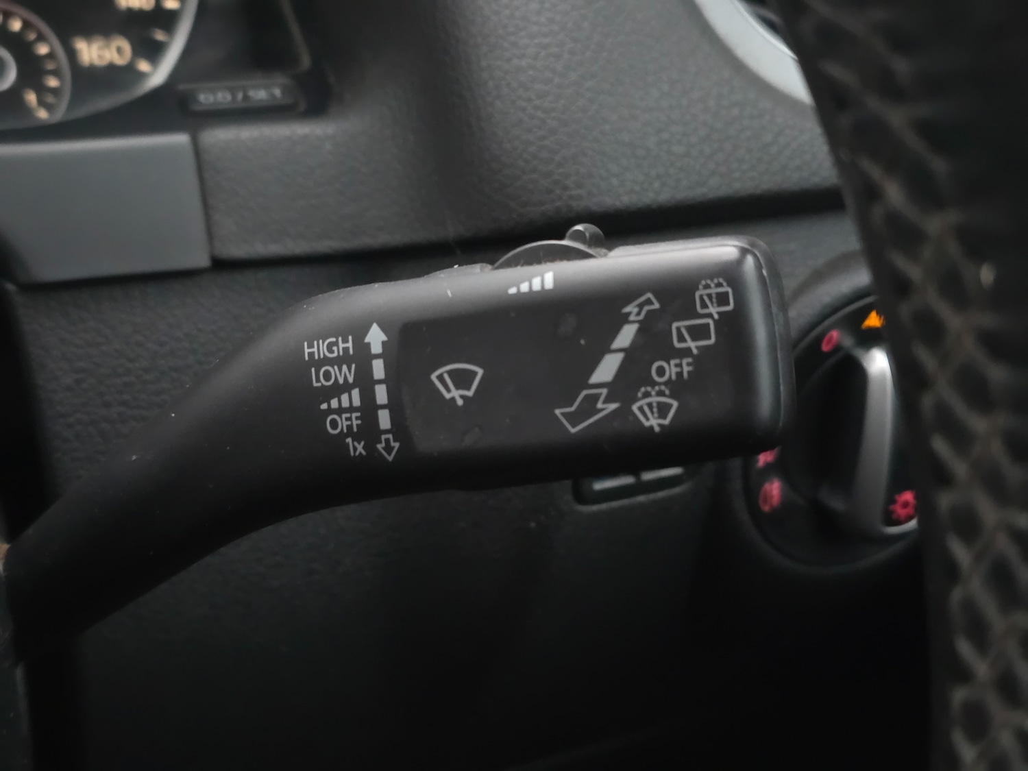 Used Volkswagen Tiguan 2012 for sale - 77635832: Photo 7