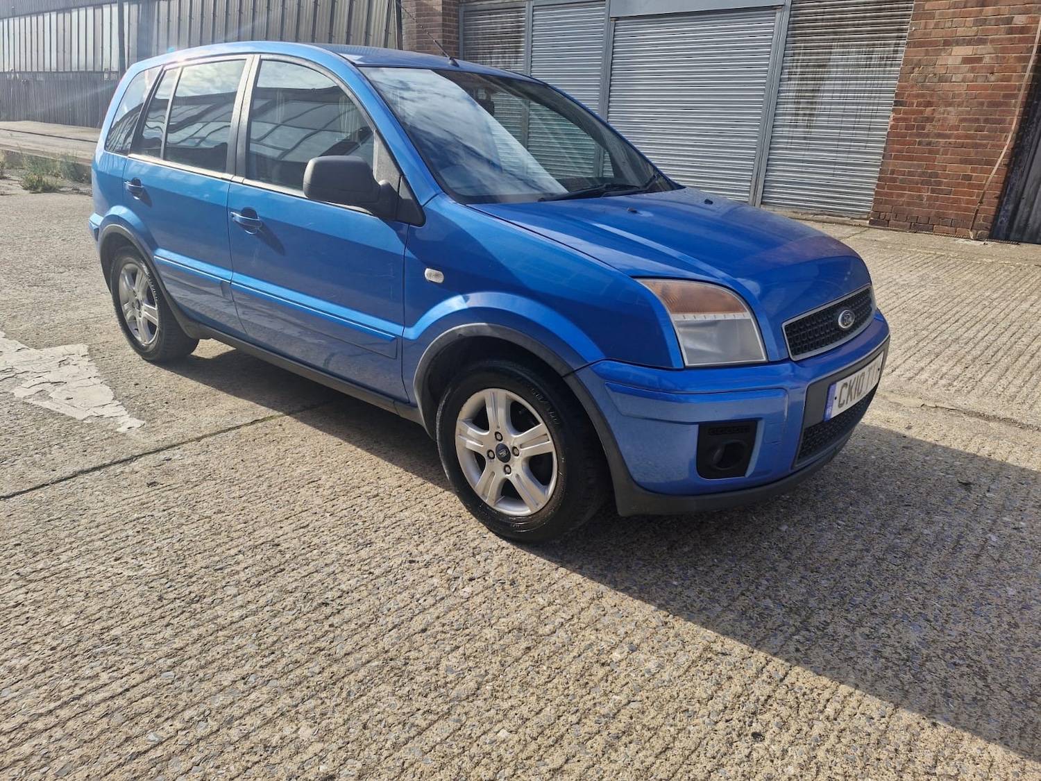 Used Ford Fusion 2010 for sale - 76128116: Photo 1