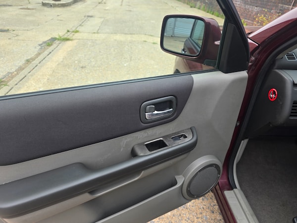 Used Nissan X-Trail 2006 for sale - 75018843: Photo 25