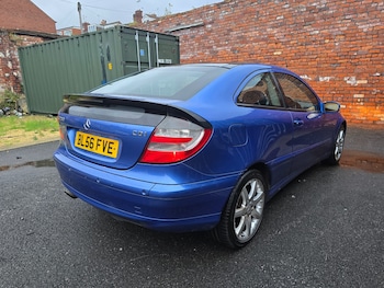 Used Mercedes-Benz C Class 2007 for sale - 76466579: Photo