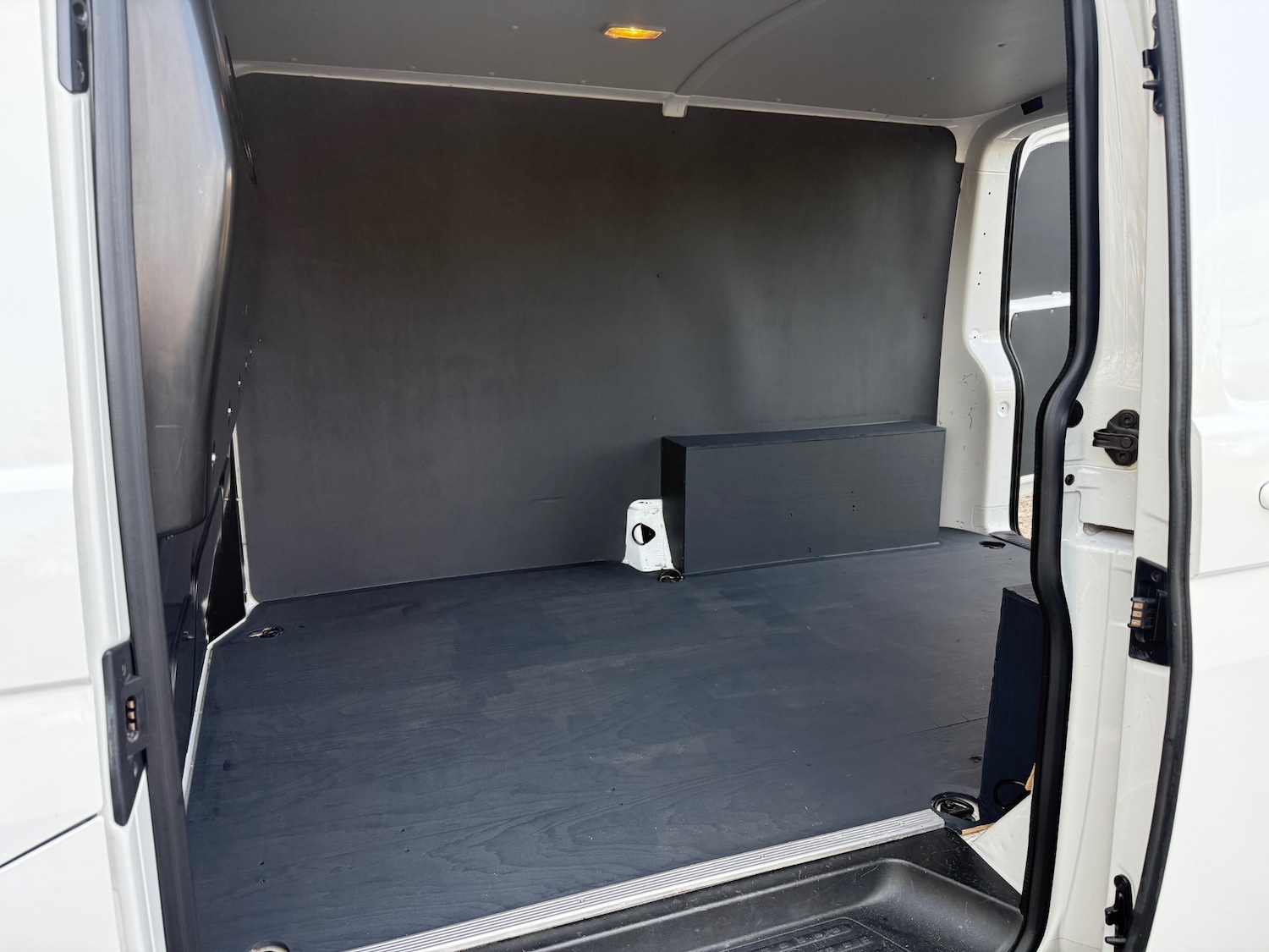 Used Volkswagen Transporter 2019 for sale - 76785406: Photo 15