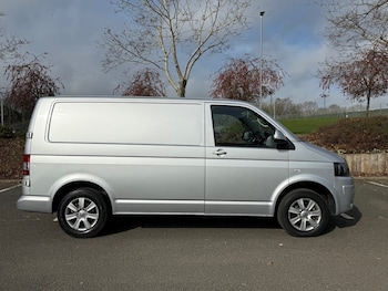 Used Volkswagen Transporter 2012 for sale - 77662507: Photo