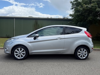 Used Ford Fiesta 2011 for sale - 75282879: Photo