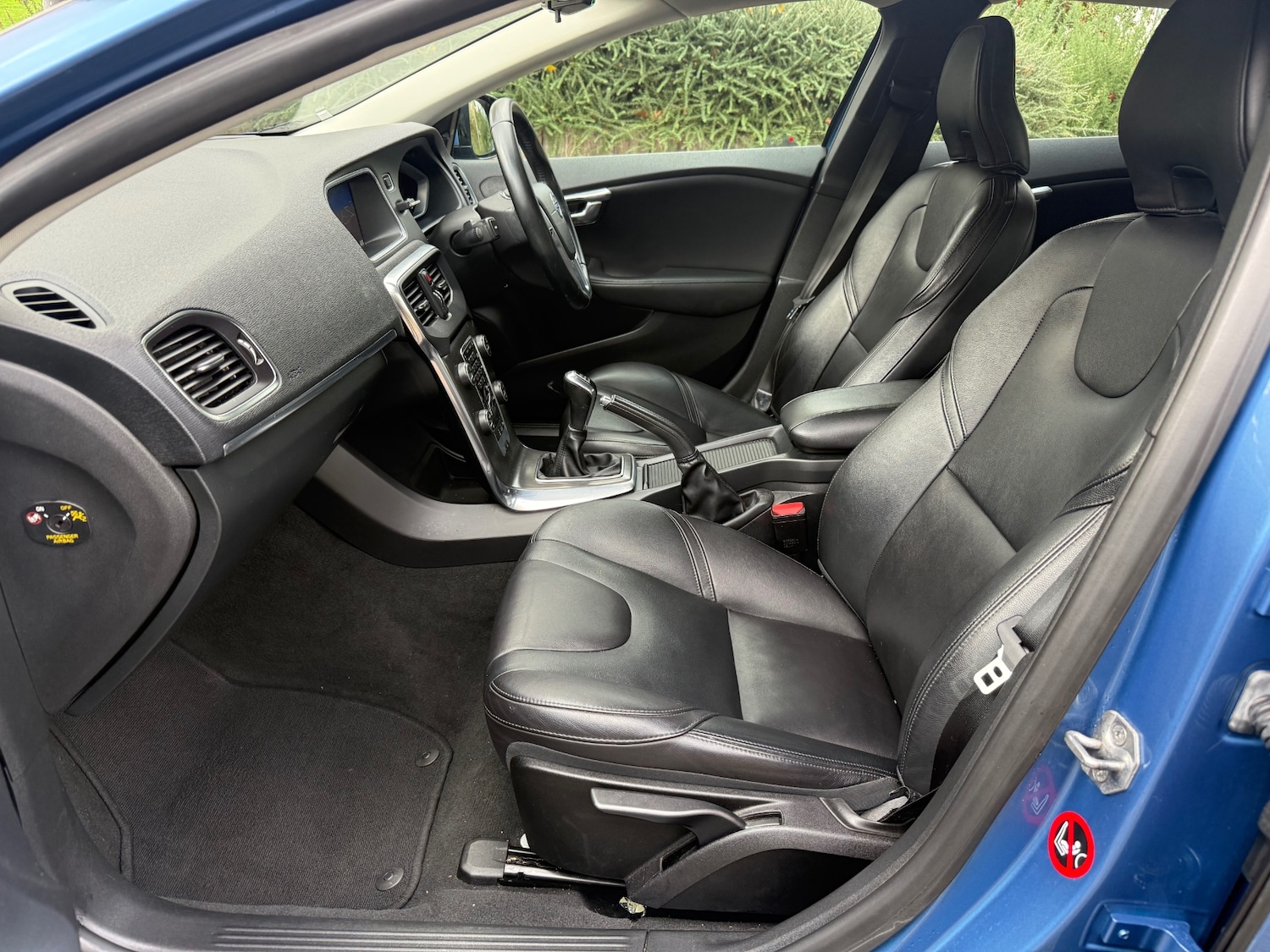 Used Volvo V40 2014 for sale - 76316703: Photo 11