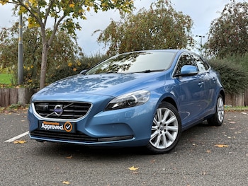 Used Volvo V40 2014 for sale - 76316703: Photo