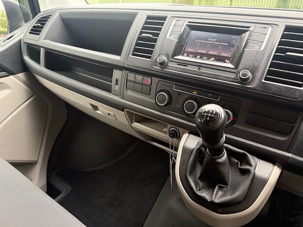 Used Volkswagen Transporter 2018 for sale - 75997089: Photo 13