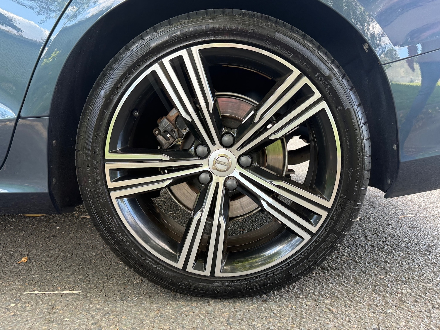Used Volvo V60 2019 for sale - 76065699: Photo 16