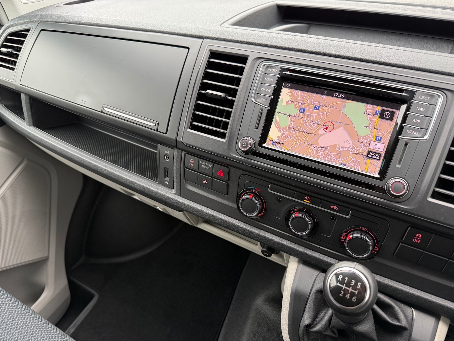 Used Volkswagen Transporter 2019 for sale - 77502279: Photo 8