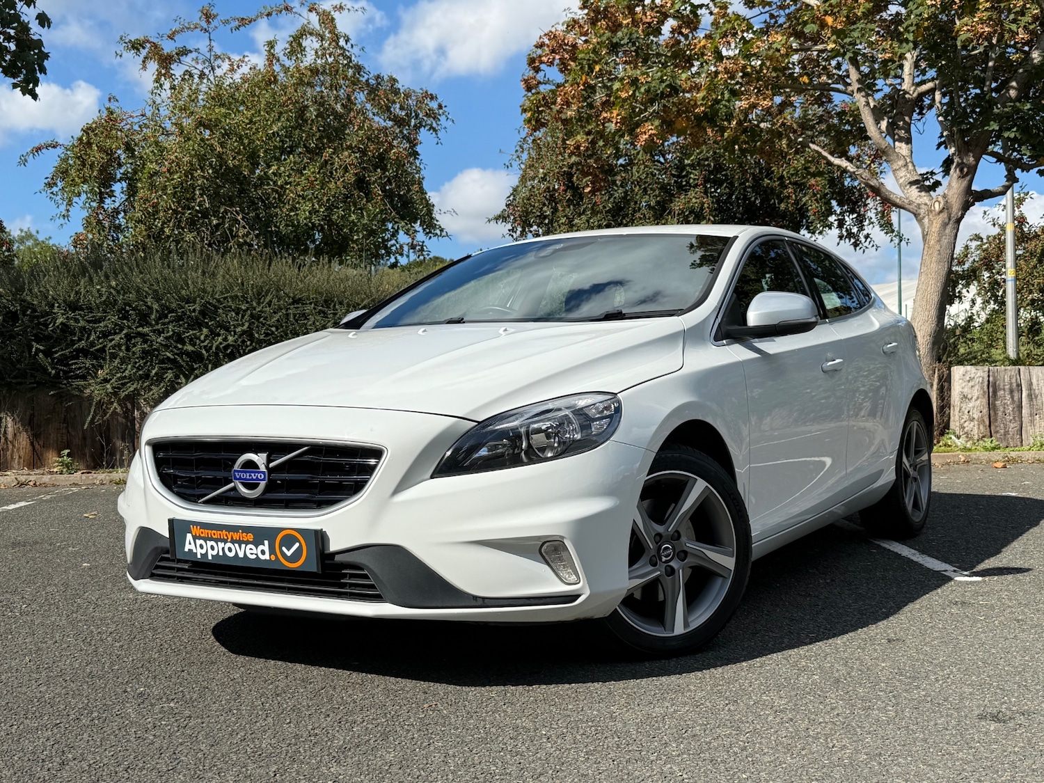 Used Volvo V40 2016 for sale - 75959758: Photo 3