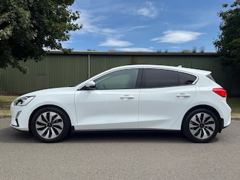 Used Ford Focus 2019 for sale - 75300002: Photo