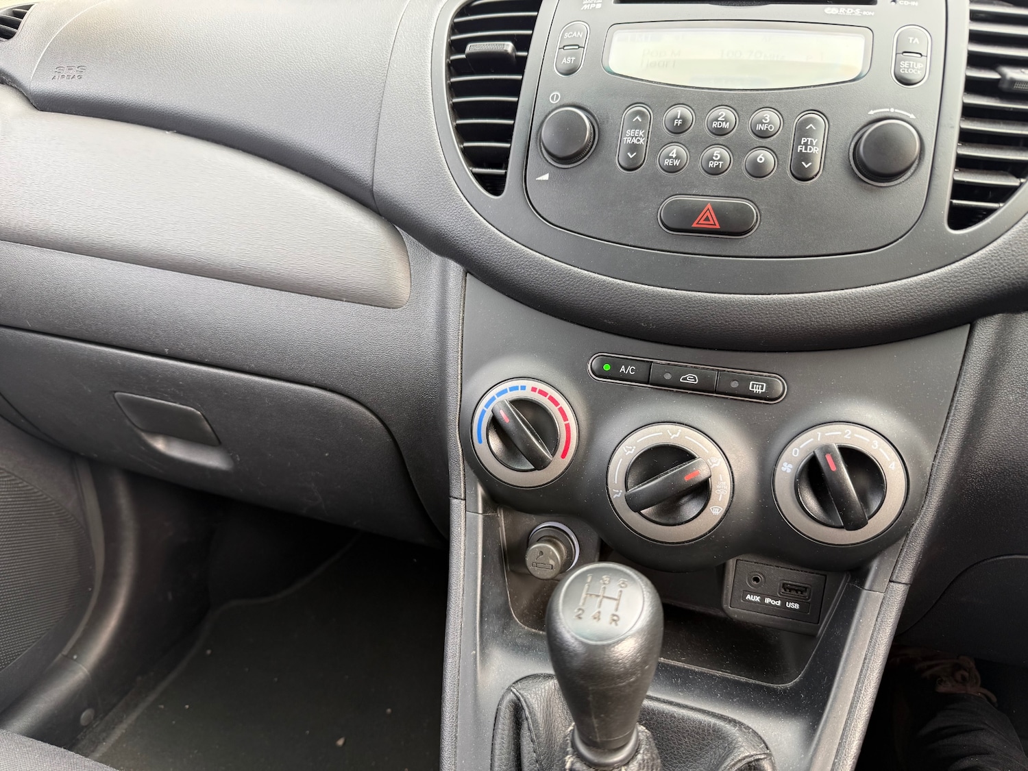 Used Hyundai i10 2012 for sale - 78027486: Photo 14