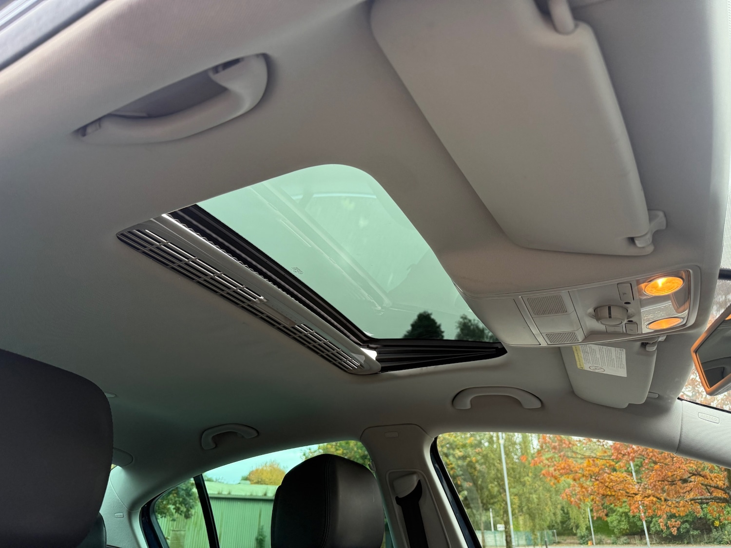 Used Volkswagen Passat 2012 for sale - 76161756: Photo 15