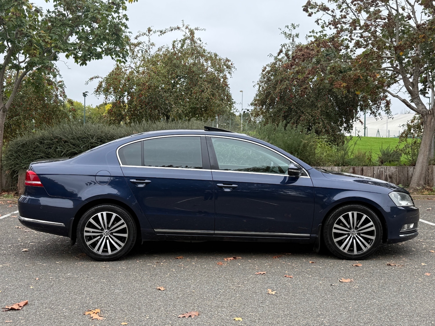 Used Volkswagen Passat 2012 for sale - 76161756: Photo 4