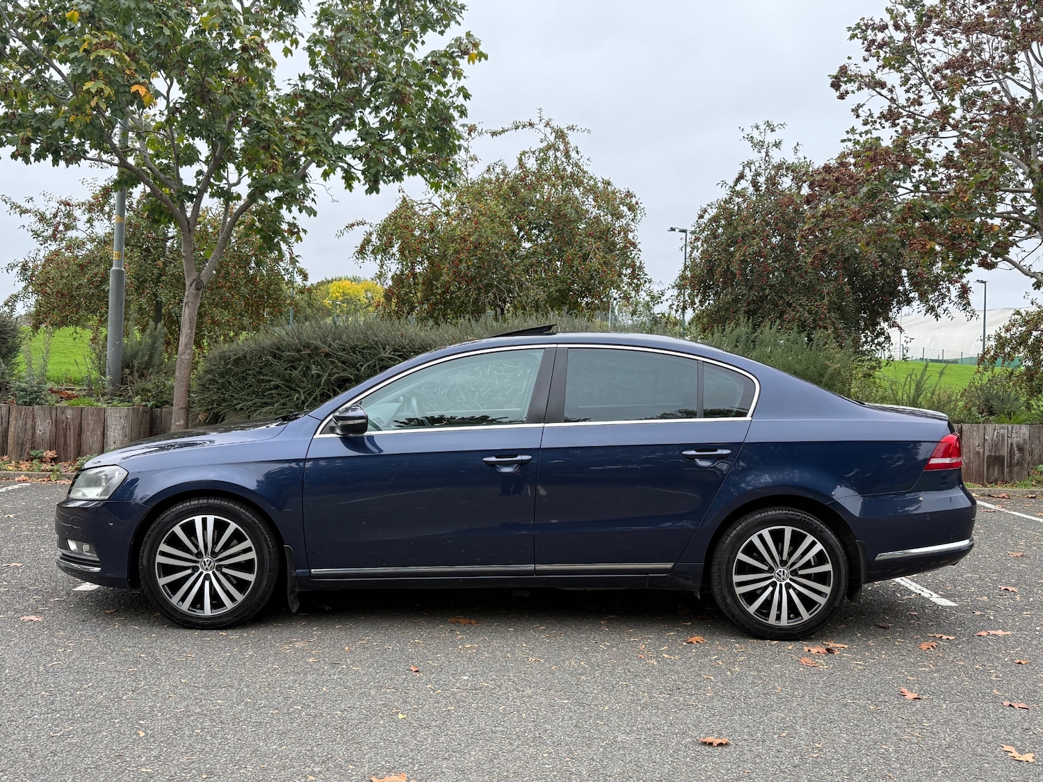 Used Volkswagen Passat 2012 for sale - 76161756: Photo 5
