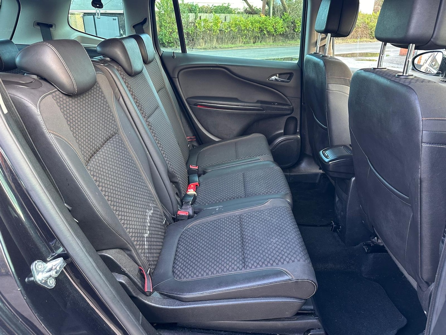 Used Vauxhall Zafira 2015 for sale - 77085130: Photo 14