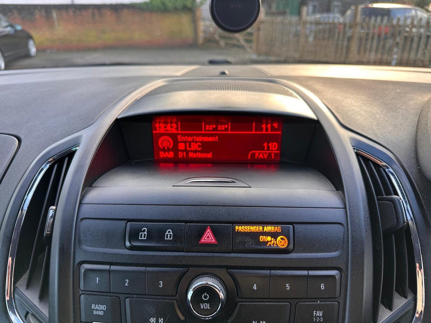 Used Vauxhall Zafira 2015 for sale - 77085130: Photo 26