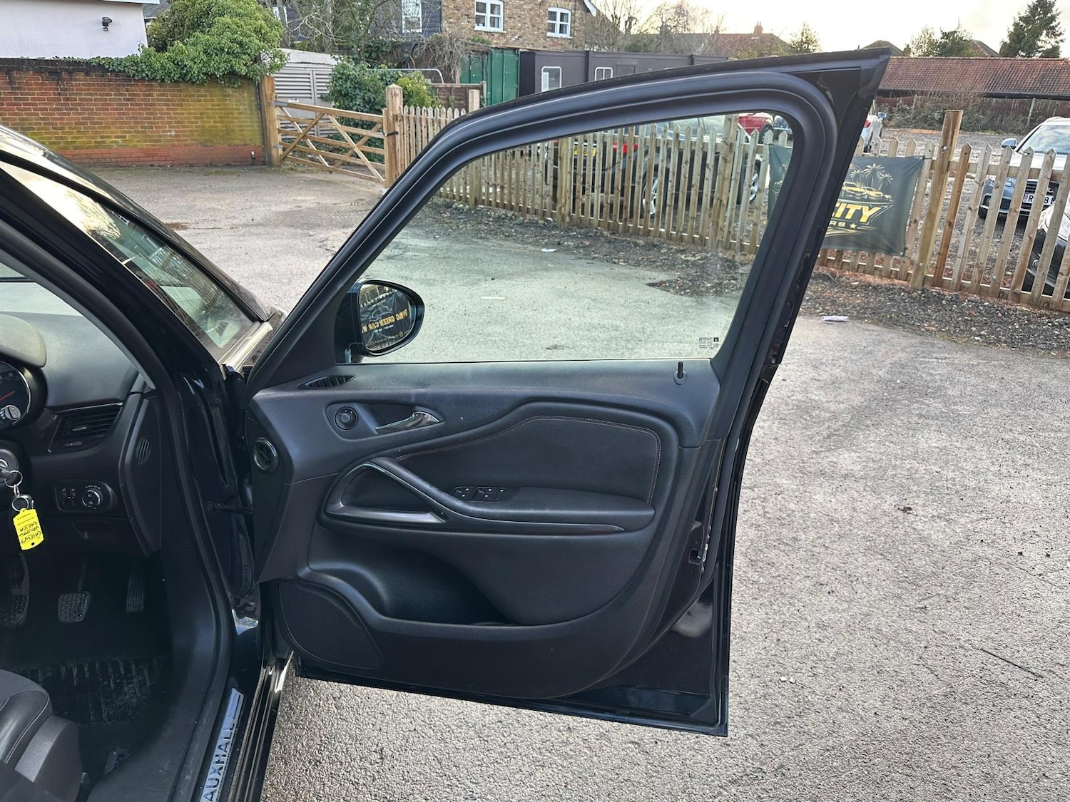 Used Vauxhall Zafira 2015 for sale - 77085130: Photo 31