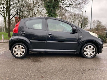 Used Peugeot 107 2011 for sale - 77293700: Photo