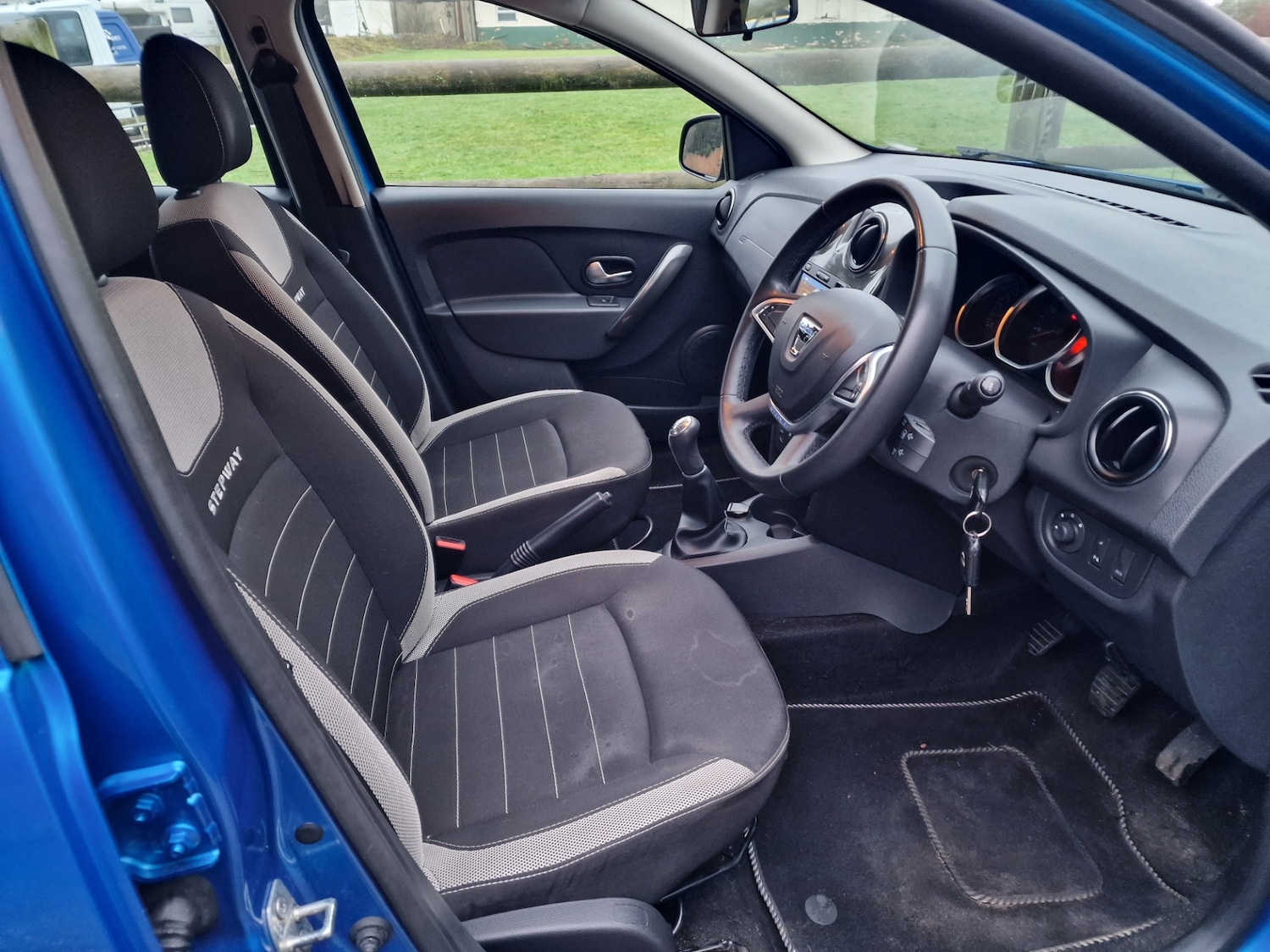 Used Dacia Sandero Stepway 2018 for sale - 77420268: Photo 11