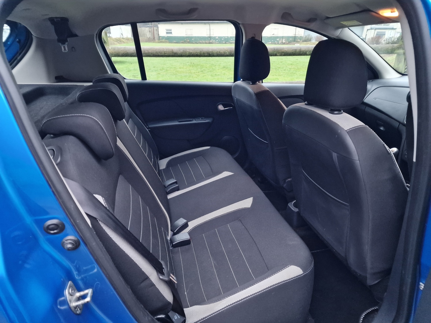 Used Dacia Sandero Stepway 2018 for sale - 77420268: Photo 14