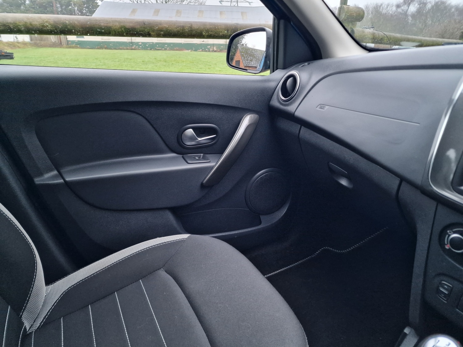 Used Dacia Sandero Stepway 2018 for sale - 77420268: Photo 16