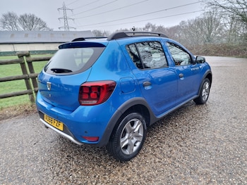 Used Dacia Sandero Stepway 2018 for sale - 77420268: Photo