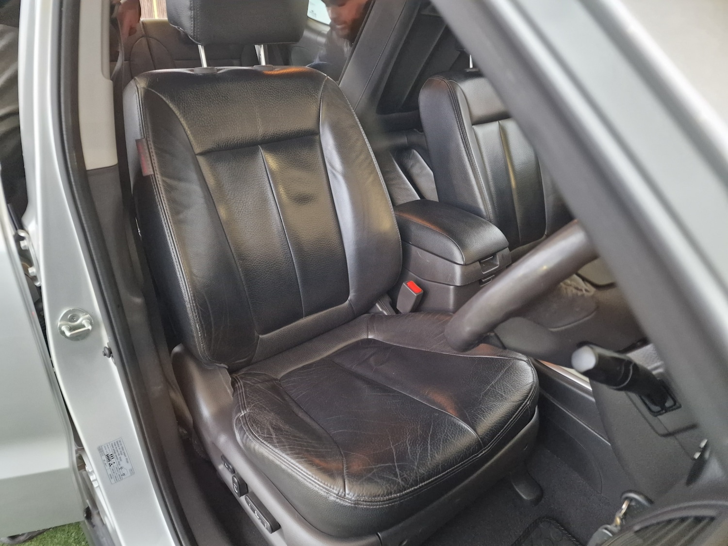 Used Hyundai Santa Fe 2010 for sale - 77531915: Photo 15