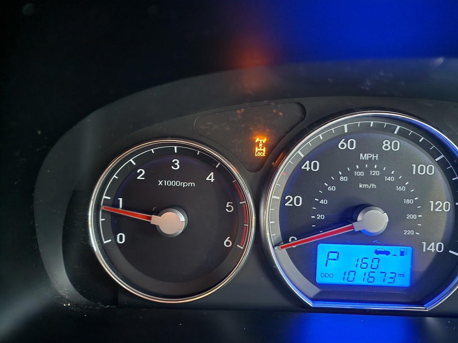 Used Hyundai Santa Fe 2010 for sale - 77531915: Photo 21