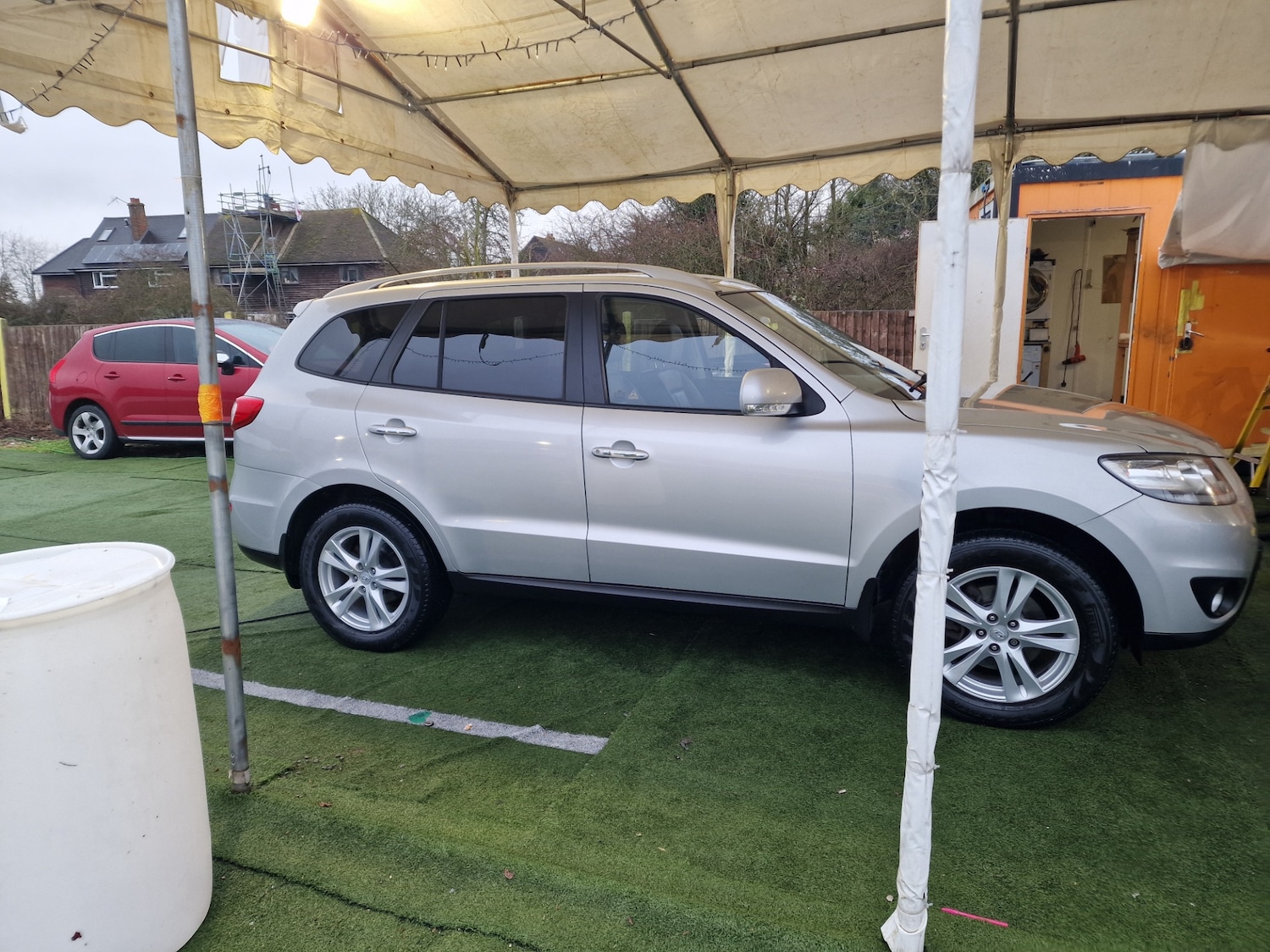 Used Hyundai Santa Fe 2010 for sale - 77531915: Photo 3