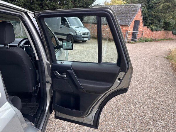 Used Land Rover Freelander 2 2020 for sale - 76077522: Photo 39
