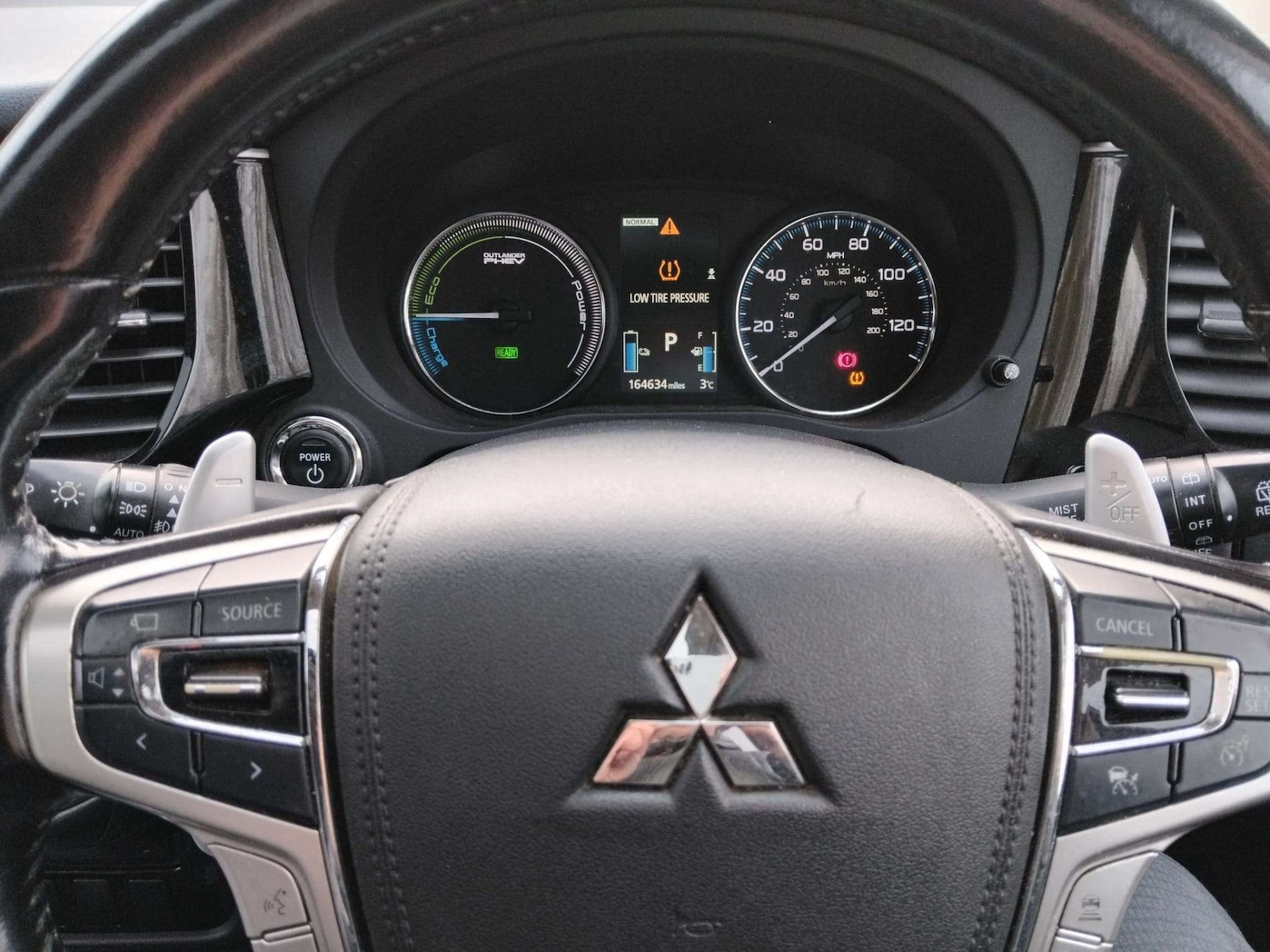 Used Mitsubishi Outlander 2015 for sale - 76682714: Photo 10