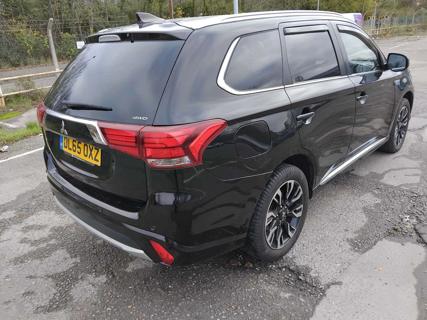 Used Mitsubishi Outlander 2015 for sale - 76682714: Photo 3