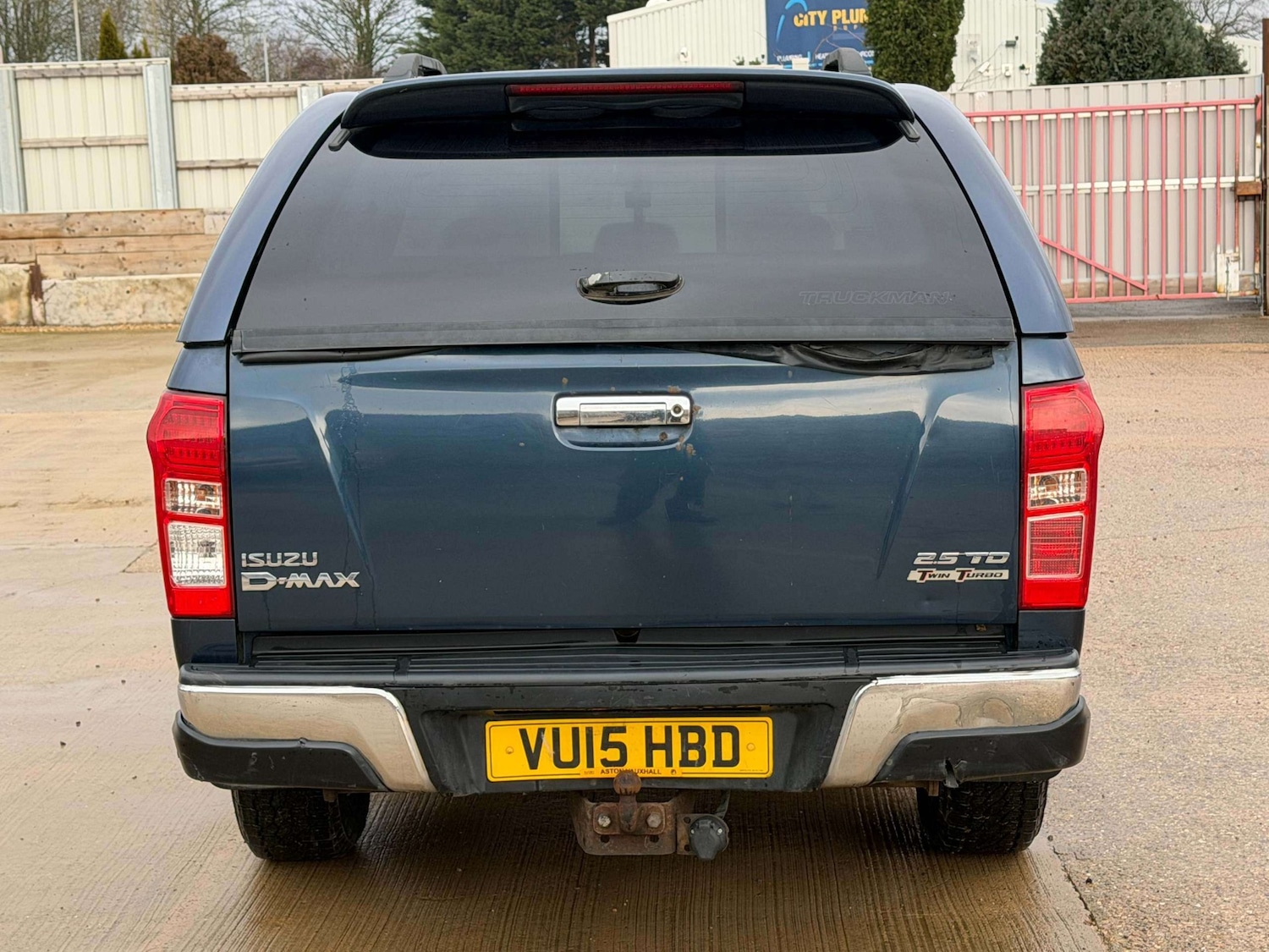 Used Isuzu D-Max 2015 for sale - 77280966: Photo 10