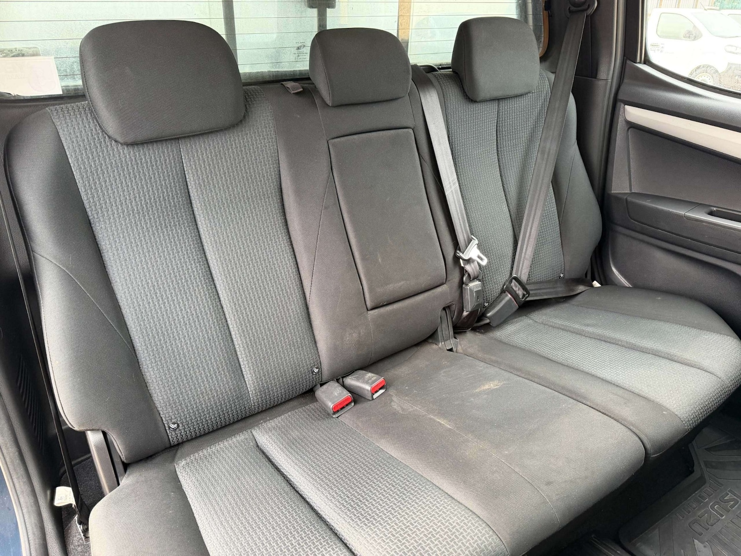 Used Isuzu D-Max 2015 for sale - 77280966: Photo 12