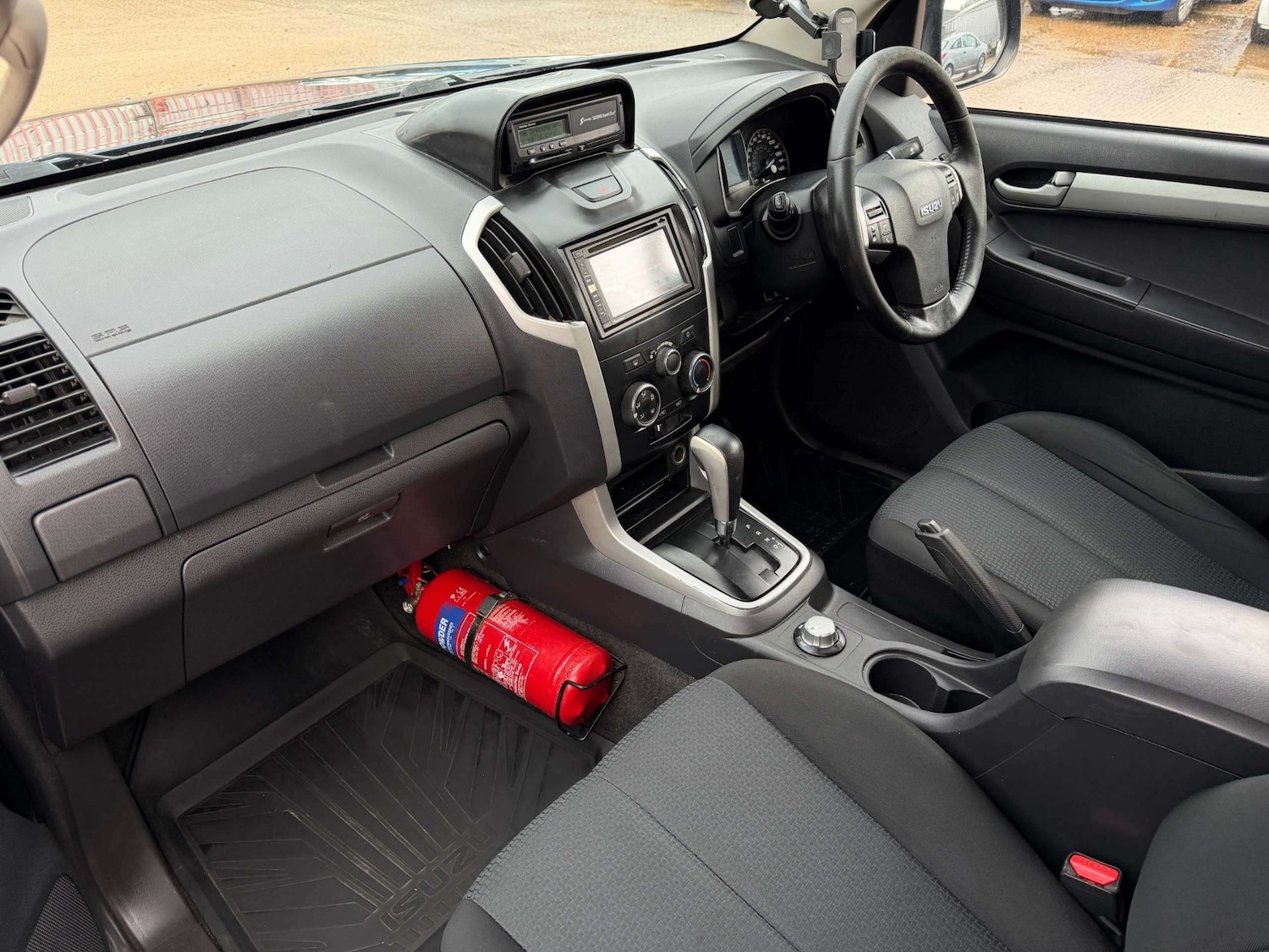 Used Isuzu D-Max 2015 for sale - 77280966: Photo 13