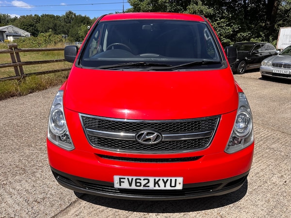 Used Hyundai Iload 2012 for sale - 76265208: Photo 8