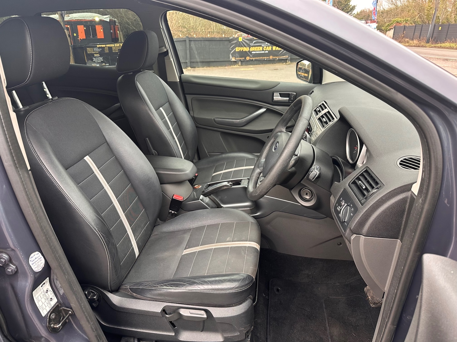 Used Ford Kuga 2011 for sale - 77270615: Photo 14